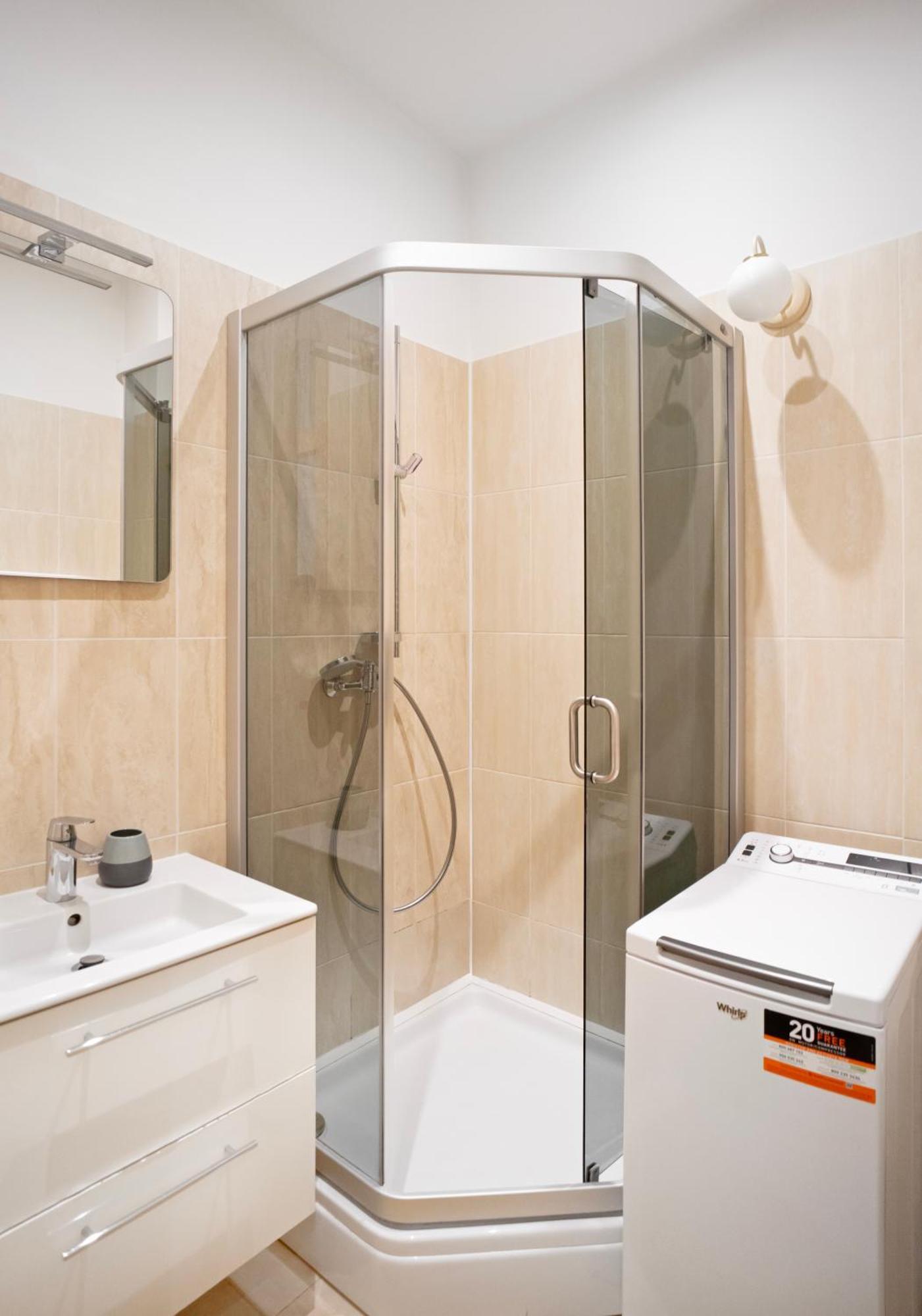 Kaunas Castle Apartments - One Bedroom Flat Bagian luar foto